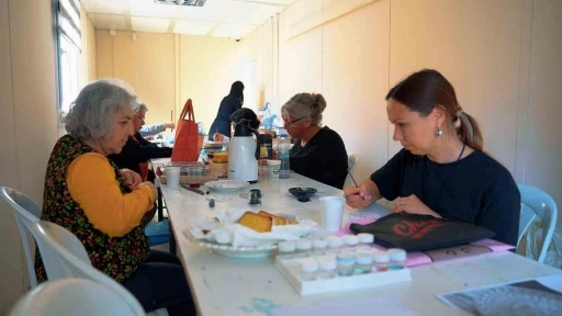 Didim Belediyesi&rsquo;nin &ccedil;ini kursu ilgi g&ouml;r&uuml;yor
