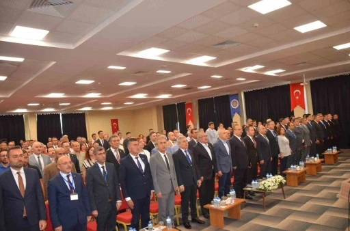 Didim’de &quot;Büyük Menderes Havzası Su-Çevre-Ürün Güvenliği Çalıştayı&quot; başladı
