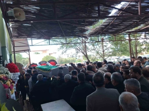 Didim meclis &uuml;yesi Erol&rsquo;un evladı son yolculuğuna uğurlandı
