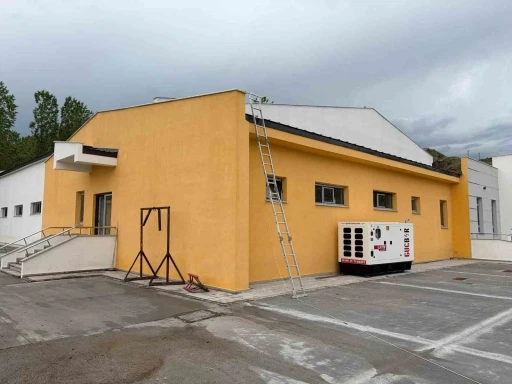 Digor&rsquo;a modern spor kompleksi: &Ccedil;alışmalar devam ediyor
