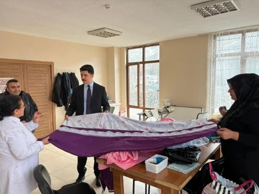 Digor Kaymakamı Ahmed Tayyib Kahraman&rsquo;dan Halk Eğitimi Merkezi&rsquo;ne ziyaret
