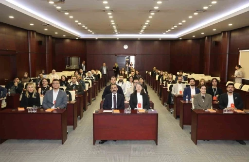 &rsquo;Dijital Usta&rsquo;lar sahaya iniyor
