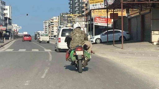 Dikkat: Motosiklette koç var
