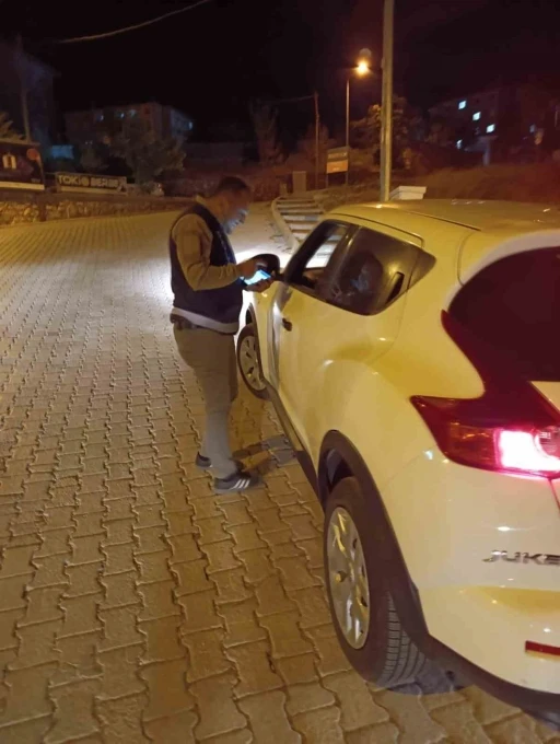 Dinar’da emniyet ve jandarmadan huzur uygulaması
