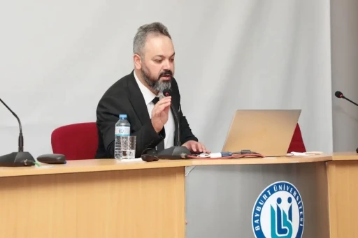 &lsquo;Direnişten Dirilişe&rsquo; konferansında darbeler ele alındı
