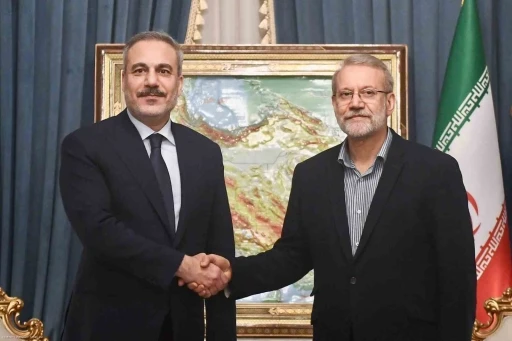 Dışişleri Bakanı Fidan, İran Ulusal Güvenlik Yüksek Konseyi Başkanı Laricani ile görüştü
