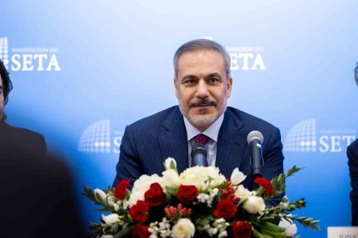 Dışişleri Bakanı Fidan, SETA Yuvarlak Masa Toplantısına katıldı
