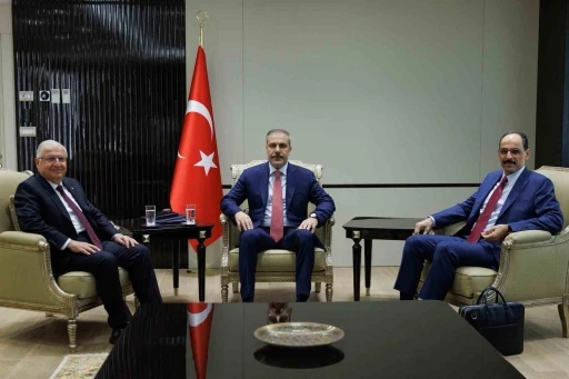 Dışişleri Bakanlığında 3’lü zirve: Bakan Fidan, Bakan Güler ve MİT Başkanı Kalın bir araya geldi
