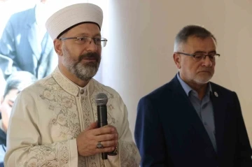 Diyanet İşleri Başkanı Erbaş: &quot;Hacılarımızın sıkıntı yaşamamaları için bütün imkanlarımızı seferber ettik&quot;
