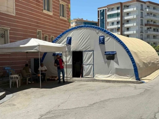 Diyarbakır anneleri karne gününe hüzünlü girdi
