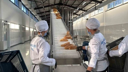 Diyarbakır&rsquo;da 100 bin kapasiteli Halk Ekmek fabrikası a&ccedil;ıldı
