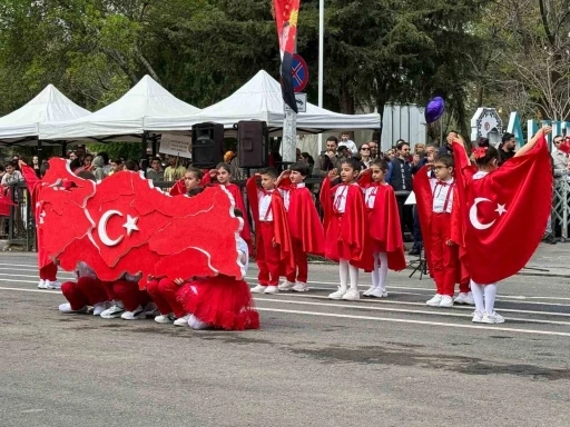 Diyarbakır&rsquo;da 23 Nisan coşkuyla kutlandı
