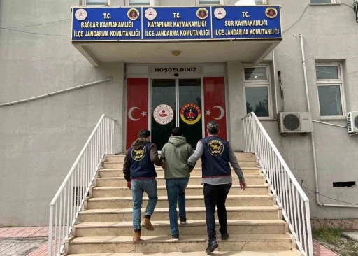 Diyarbakır’da 60 yıl kesinleşmiş hapis cezası olan zanlı yakalandı
