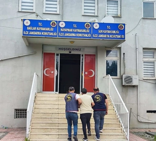 Diyarbakır’da 82 yıl kesinleşmiş hapis cezası bulunan zanlı yakalandı
