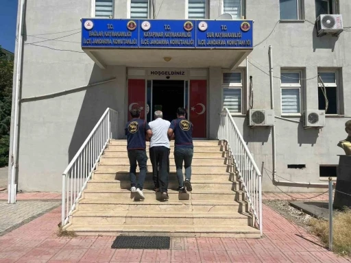 Diyarbakır&rsquo;da araması bulunan 162 kişi yakalandı
