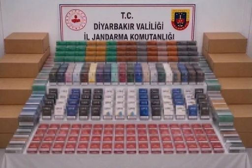 Diyarbakır&rsquo;da &ccedil;ok sayıda g&uuml;mr&uuml;k ka&ccedil;ağı &uuml;r&uuml;n ele ge&ccedil;irildi
