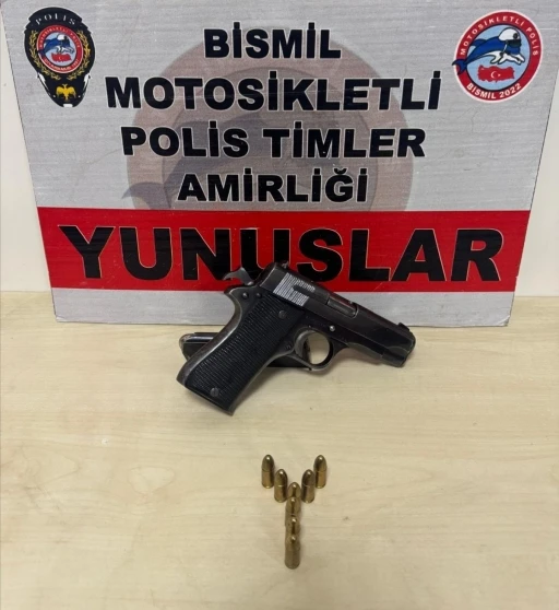 Diyarbakır’da çok sayıda suç unsuru ele geçirildi: 30 tutuklama
