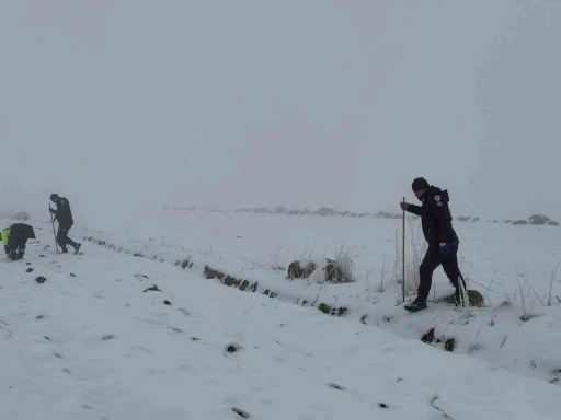 Diyarbakır&rsquo;da ekipler kayıp kadını bulmak i&ccedil;in seferber oldu
