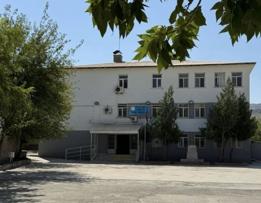 Diyarbakır&rsquo;da kalp krizi ge&ccedil;iren 6 yaşındaki &ccedil;ocuk hayatını kaybetti

