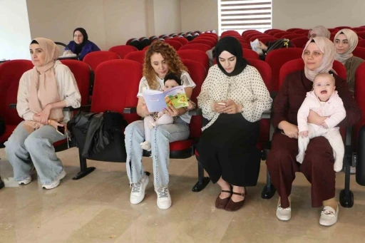 Diyarbakır&rsquo;da lohusa anneler i&ccedil;in bilgilendirme toplantısı d&uuml;zenlendi
