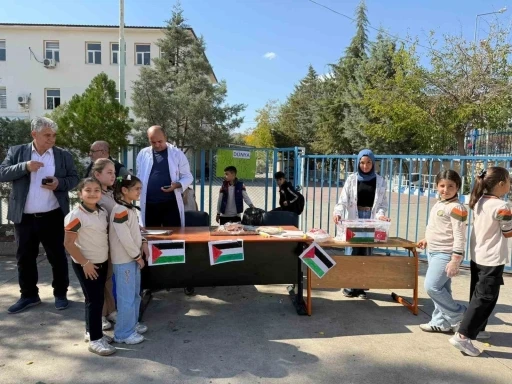 Diyarbakır’da öğrencilerden Gazze’ye 1 milyon 287 bin liralık destek