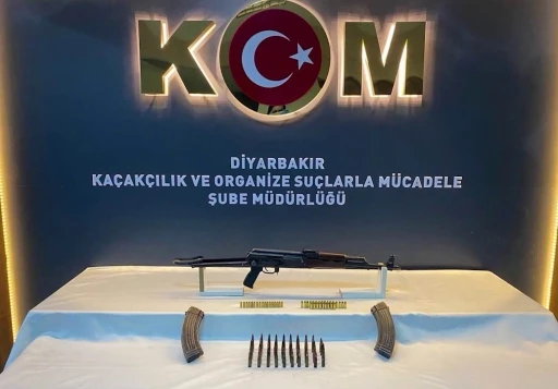 Diyarbakır&rsquo;da organize su&ccedil; &ouml;rg&uuml;t&uuml;ne operasyon: 10 tutuklama
