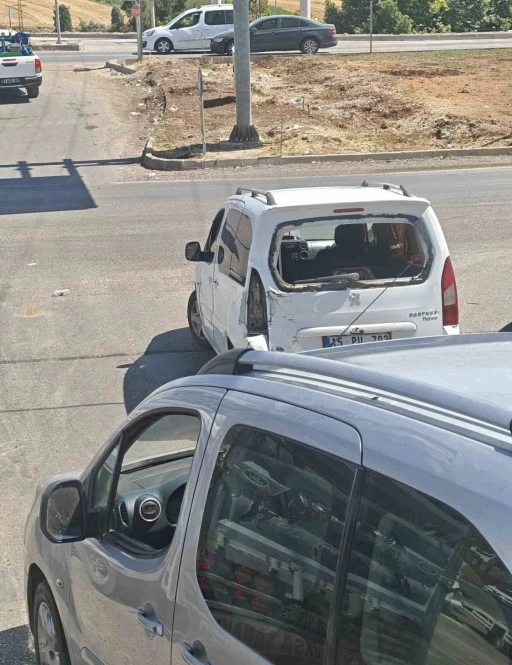 Diyarbakır&rsquo;da trafik kazası: 2 yaralı
