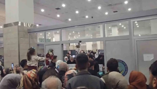 Diyarbakır’da umreye giden vatandaşlar yurda döndü
