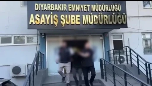 Diyarbakır&rsquo;da Yapı Kredi ATM&rsquo;si ve bazı iş yerlerini kurşunlayan 3 ş&uuml;pheli yakalandı
