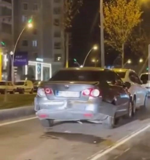 Diyarbakır&rsquo;da zincirleme kaza: 2 yaralı
