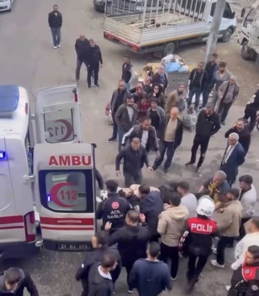 Diyarbakır&rsquo;daki cinayetin ş&uuml;phelileri saklandıkları metruk yapıda yakalandı
