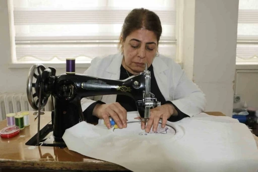 Diyarbakır Olgunlaşma Enstit&uuml;s&uuml;nde son teknoloji ile geleneksel &uuml;r&uuml;nler aynı masada buluştu
