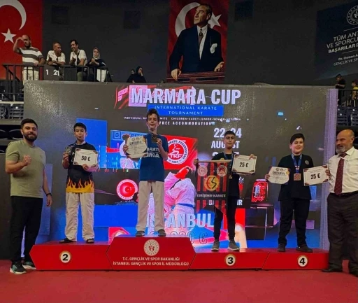 Diyarbakırlı kareteci, 22 ülkenin katıldığı şampiyonada 2. oldu
