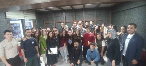 Doğa&ccedil;lamanın &ouml;nc&uuml;leri tecr&uuml;beleri paylaştı
