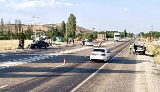 Doğanşehir’de iki araç çarpıştı: 2 yaralı
