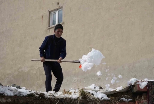 Doğu&rsquo;da kar yağışı devam edecek
