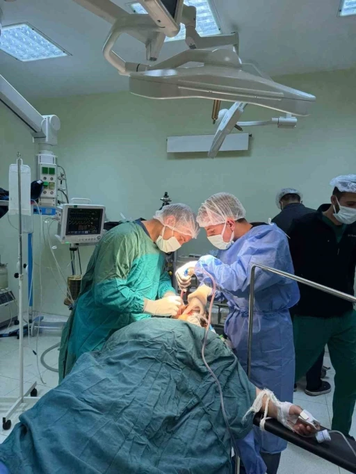 Doğubayazıt&rsquo;ta engelli ve yatağa bağımlı hastaların tedavisi i&ccedil;in iş birliği yapıldı
