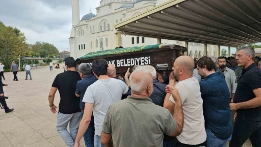Doğum gününde kaza yapan genç, memleketinde toprağa verildi
