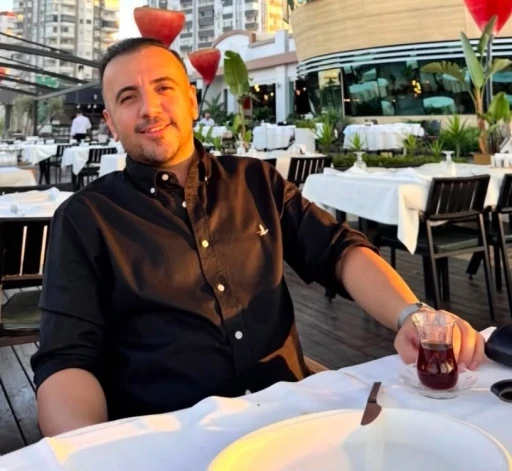Dondurmacıda &ccedil;alışan gen&ccedil;, silahlı saldırıda vurularak &ouml;ld&uuml;r&uuml;ld&uuml;
