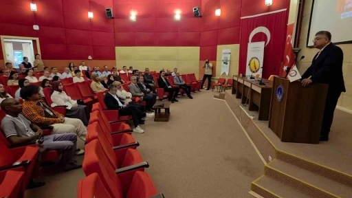 DP&Uuml; Rekt&ouml;r&uuml; S&uuml;leyman Kızıltoprak: "15 Temmuz, milletin devletiyle omuz omuza yazdığı kahramanlık destanıdır"
