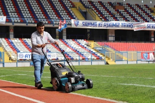 Dr. Necmettin Şeyhoğlu Stadyumu&rsquo;nda bakım &ccedil;alışması başlatıldı
