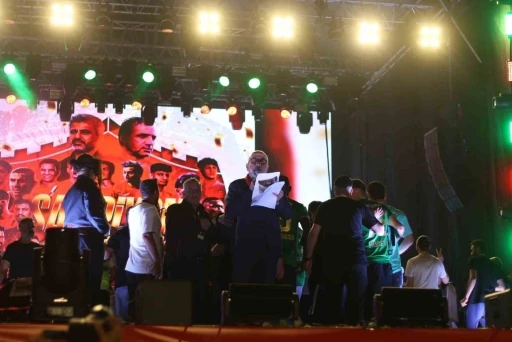 DTSO Başkanı Kaya: "Bug&uuml;n bir halkın umudu kazandı&rsquo;&rsquo;
