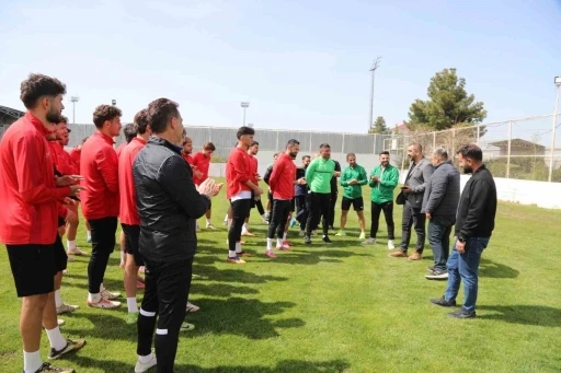 DTSO&rsquo;dan Diyarbekirspor&rsquo;a destek ziyareti
