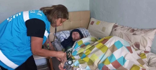 Dua aldıran uygulamada hizmet alan vatandaşlar gözyaşlarını tutamıyor
