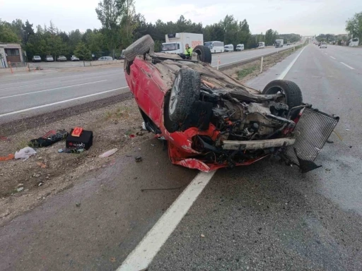 Düğününde çıkan kavgayla gündeme gelen damat trafik kazasında yaralandı
