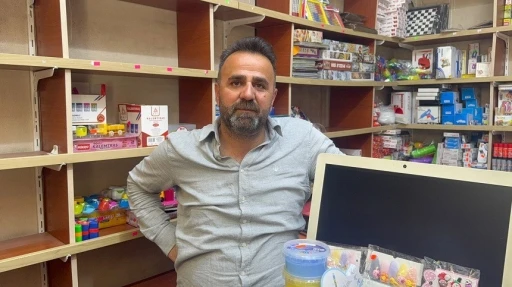 D&uuml;kkanlarından tahliye edilen esnaf, mağdur olduklarını s&ouml;yledi
