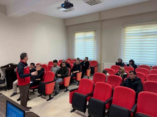 Dumlupınar&rsquo;da S&uuml;r&uuml; Y&ouml;netimi Elemanı kursu a&ccedil;ıldı
