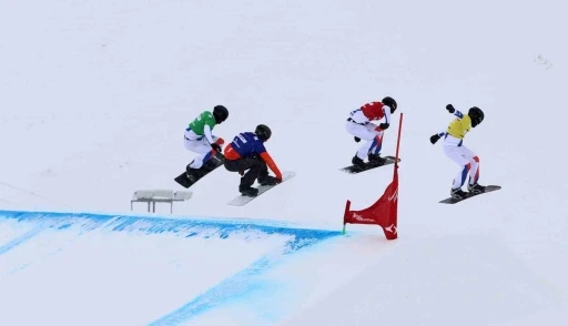 D&uuml;nya&rsquo;nın yıldızları Paland&ouml;ken&rsquo;de yarışıyor
