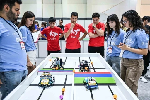D&uuml;nya Robot Olimpiyatı T&uuml;rkiye Finali&rsquo;nde teknoloji buluştu
