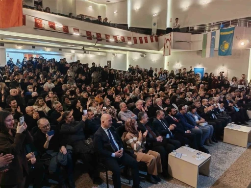 &rsquo;D&uuml;nya T&uuml;rk Dili Ailesi G&uuml;n&uuml;&rsquo; Eskişehir&rsquo;de coşkuyla kutlandı
